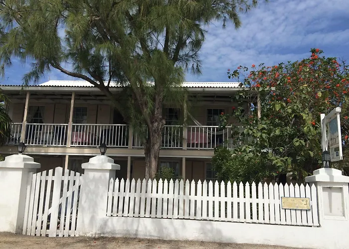 The Salt Raker Inn Cockburn Town